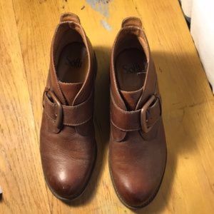 Söfft fall/winter booties with buckle